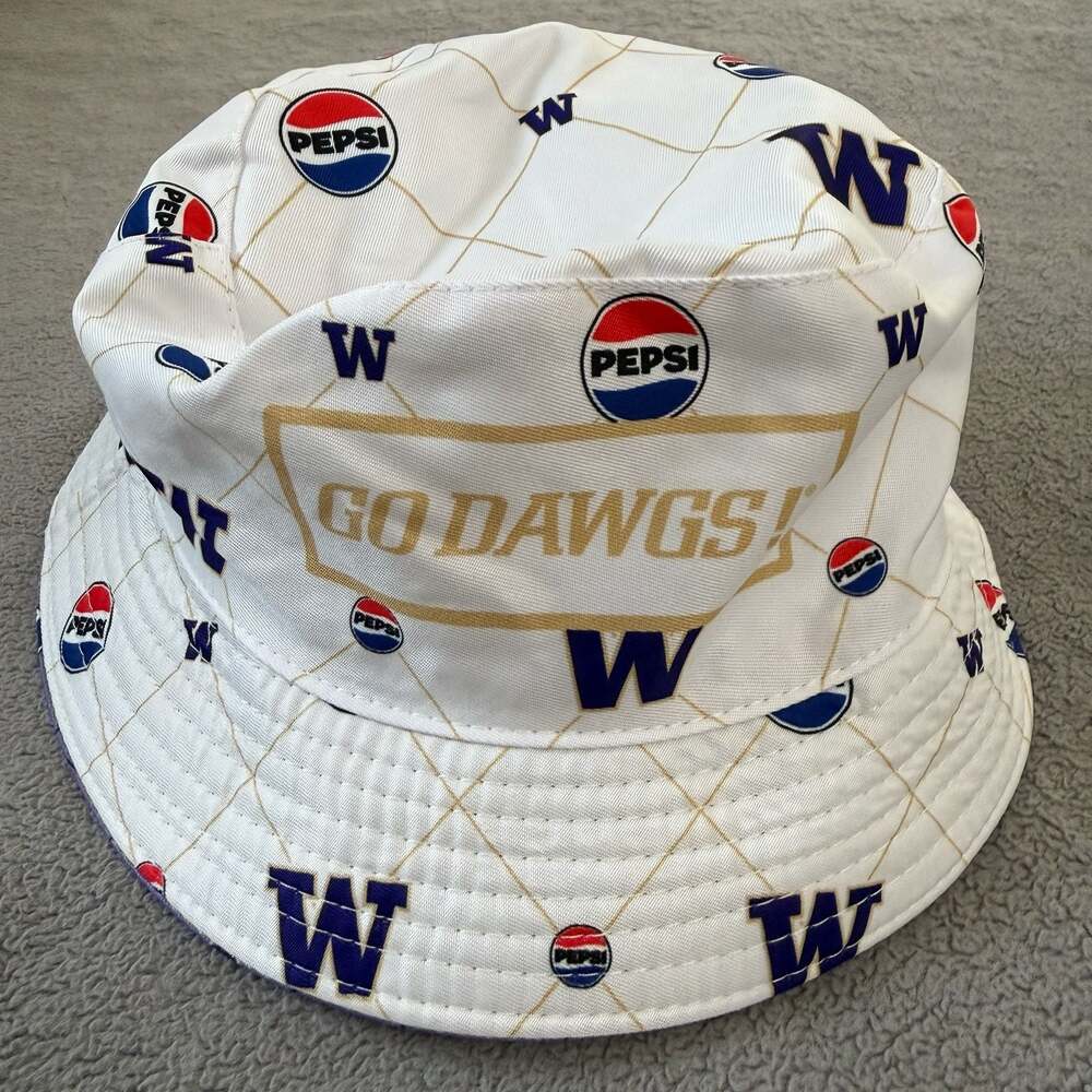 University Of Washington Huskies x Pepsi Reversible Bucket Hat Go Dawgs!